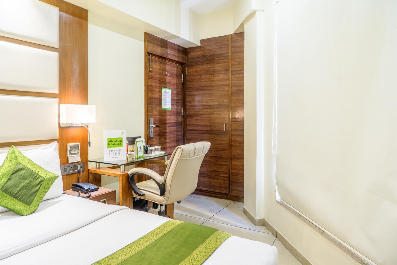 Super Inn Armoise Hotel Ahmedabad Exteriör bild
